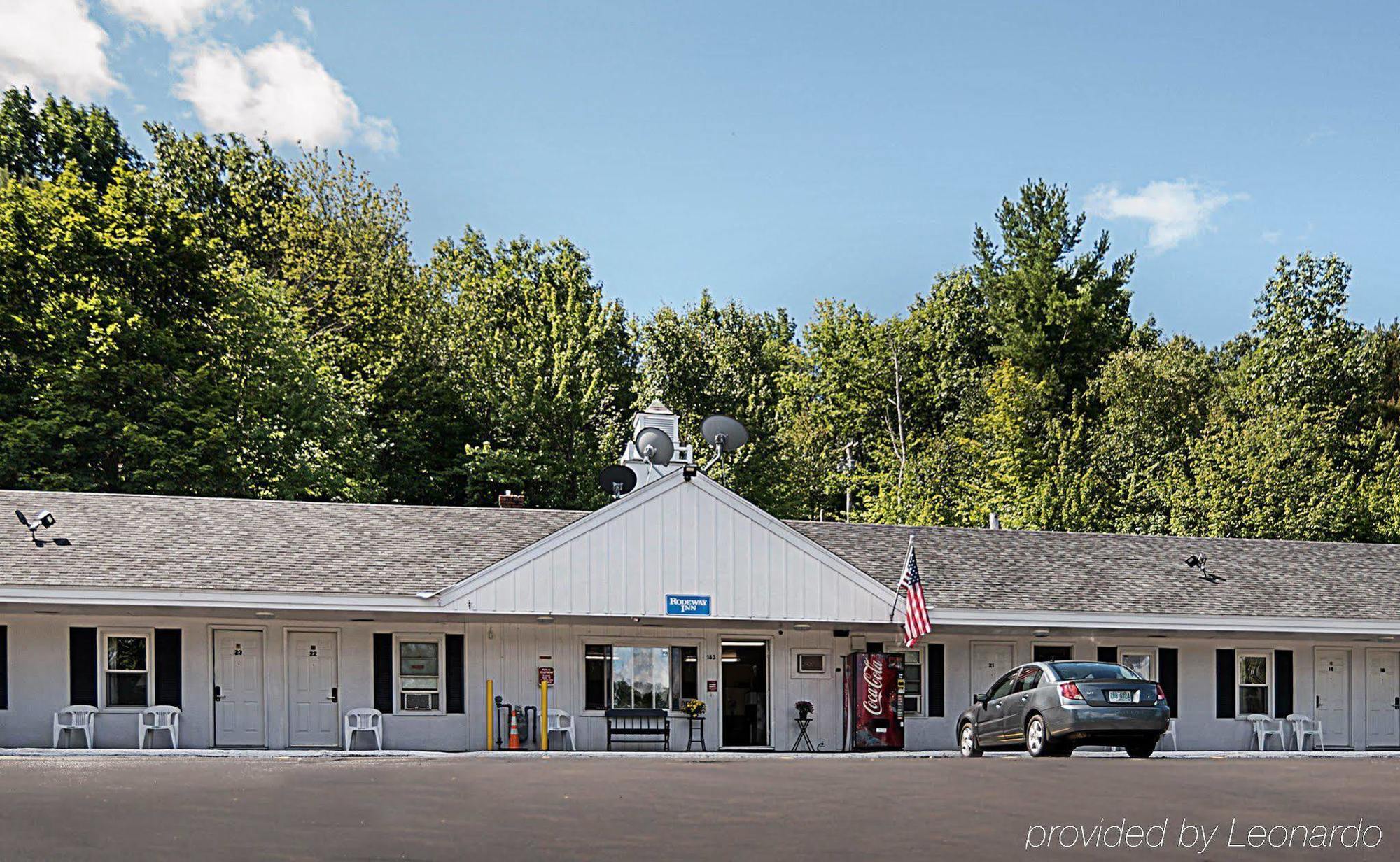 Rodeway Inn Westminster Exterior photo